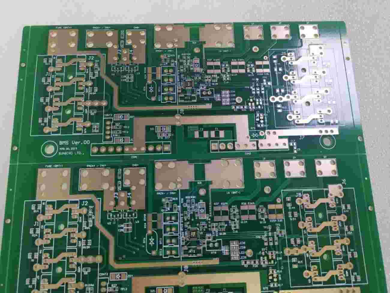 PCB设计中镌汰谐波失真的要领